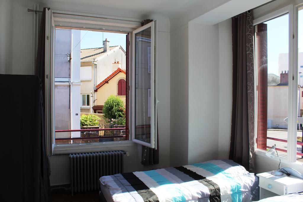 Cottage De Noelle Limoges Bagian luar foto